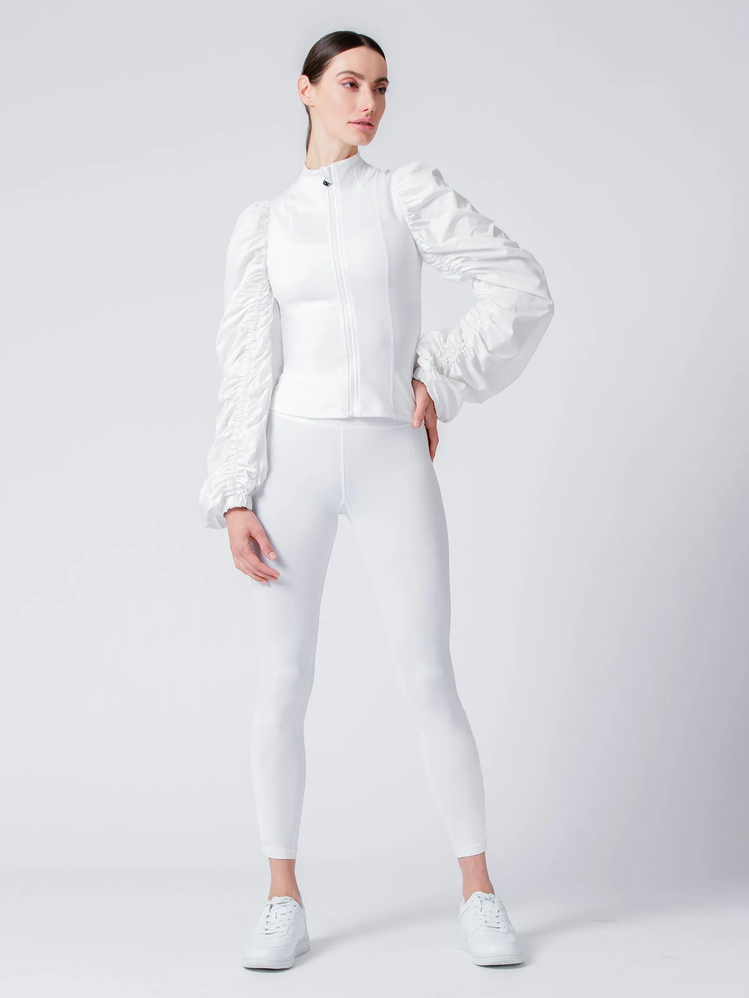 RUNWAY FIT JACKET, WHITE