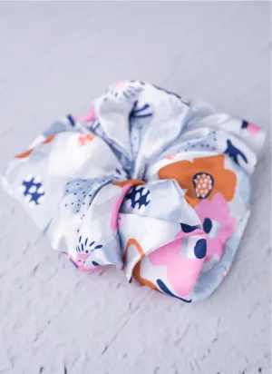 Scrunchie - Classic Floral