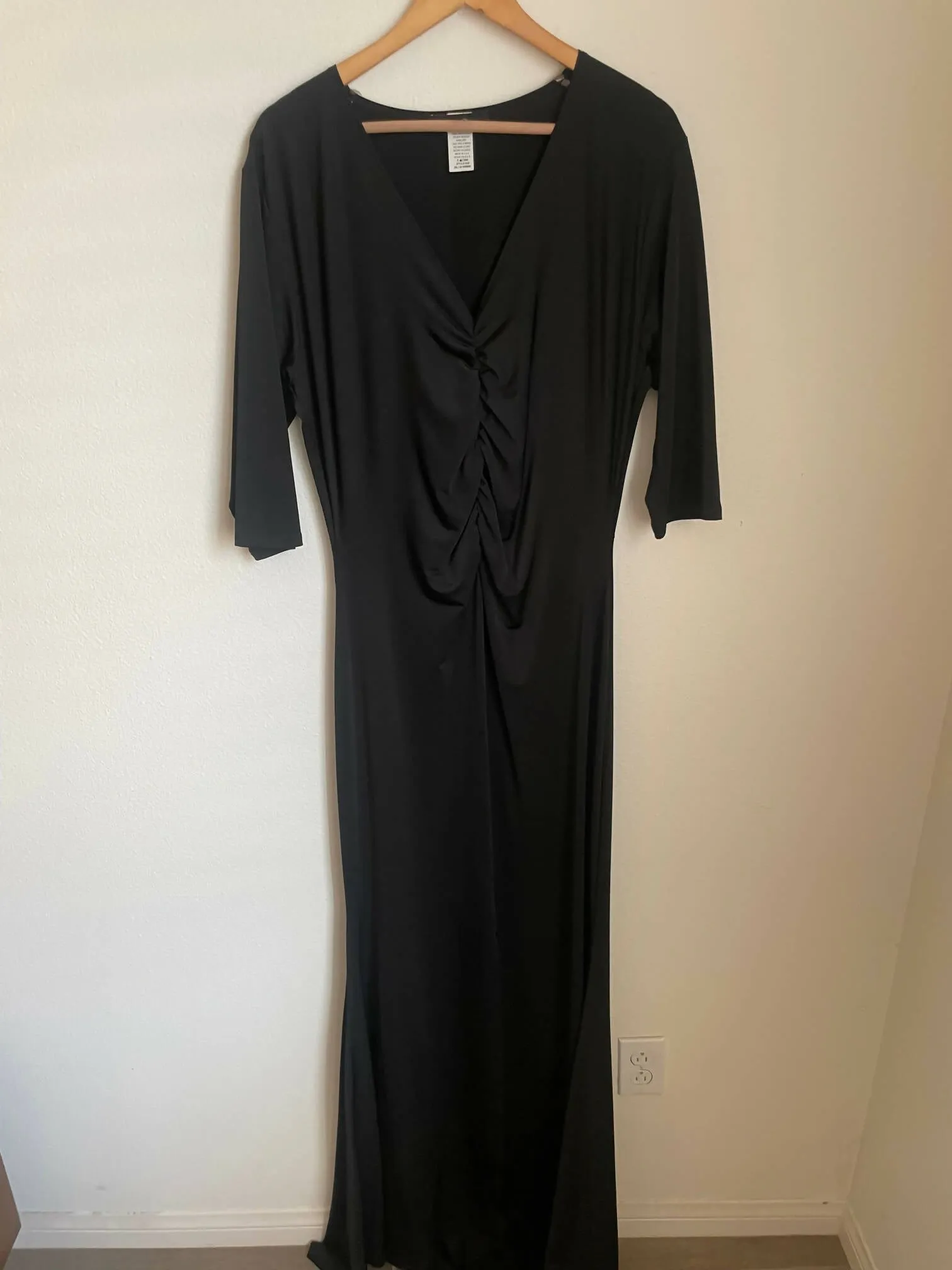 Silky V neck half sleeve flowy maxi dress