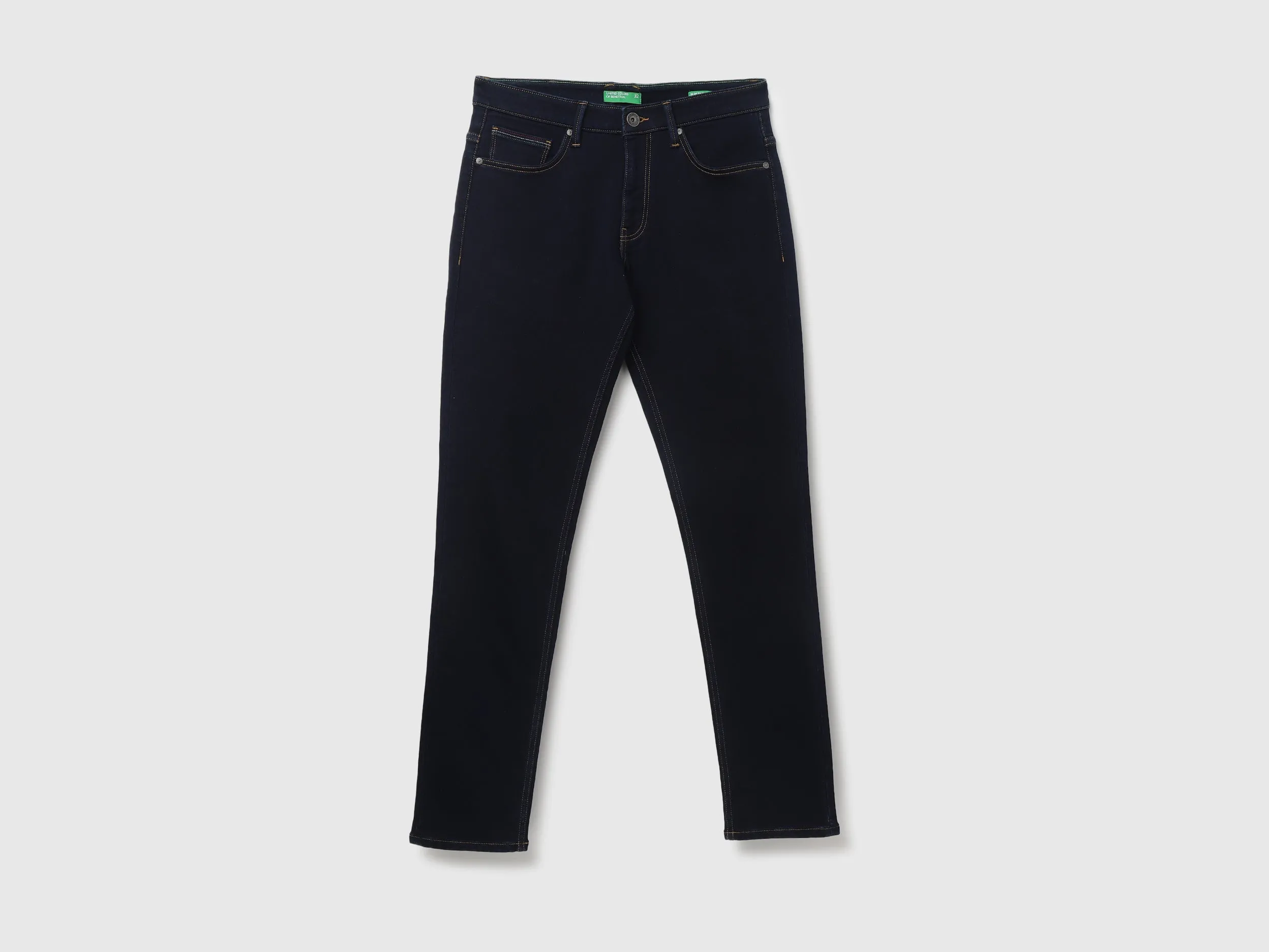 Slim Tapered Fit Solid Men's Jeans