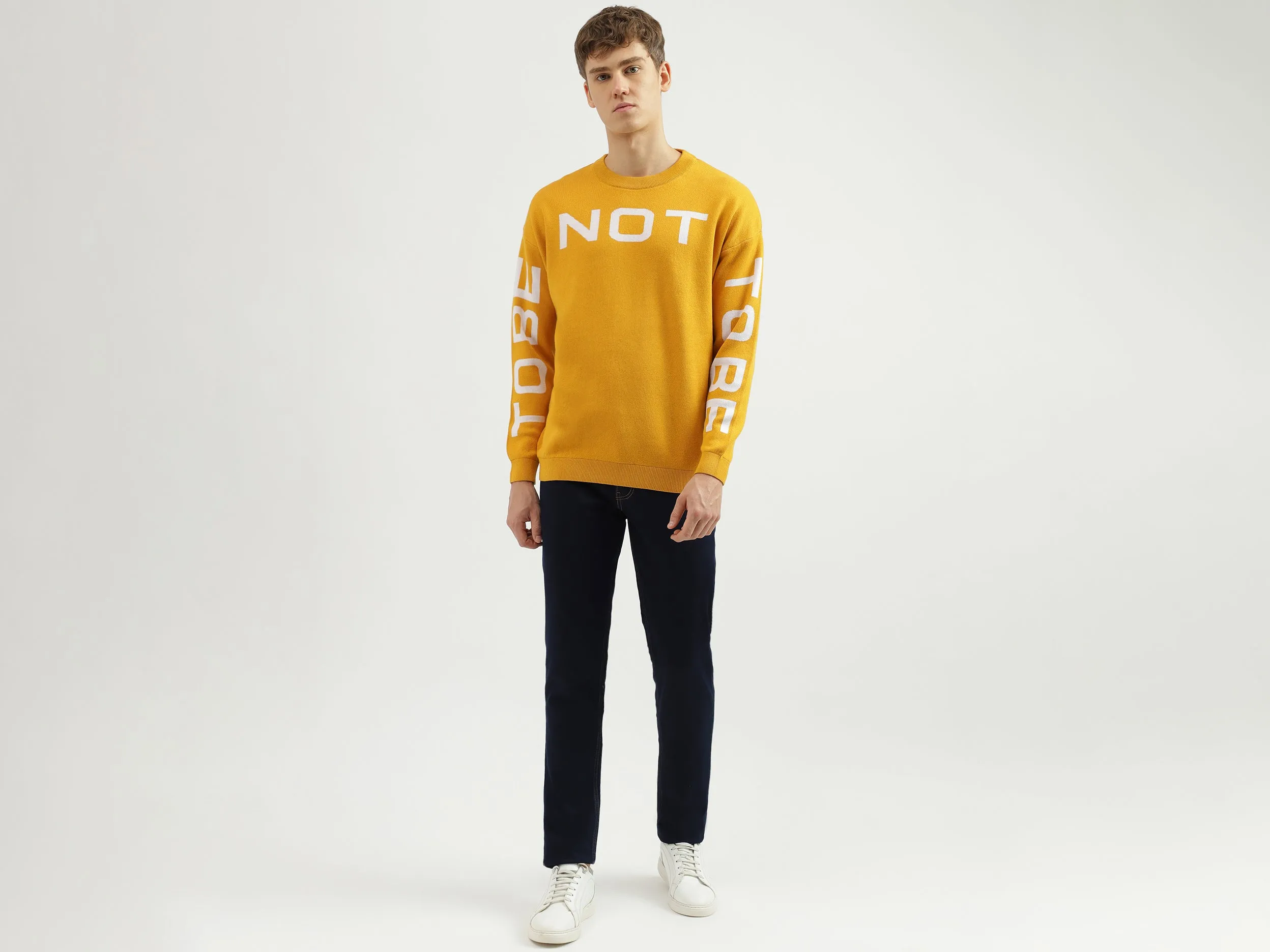 Slim Tapered Fit Solid Men's Jeans