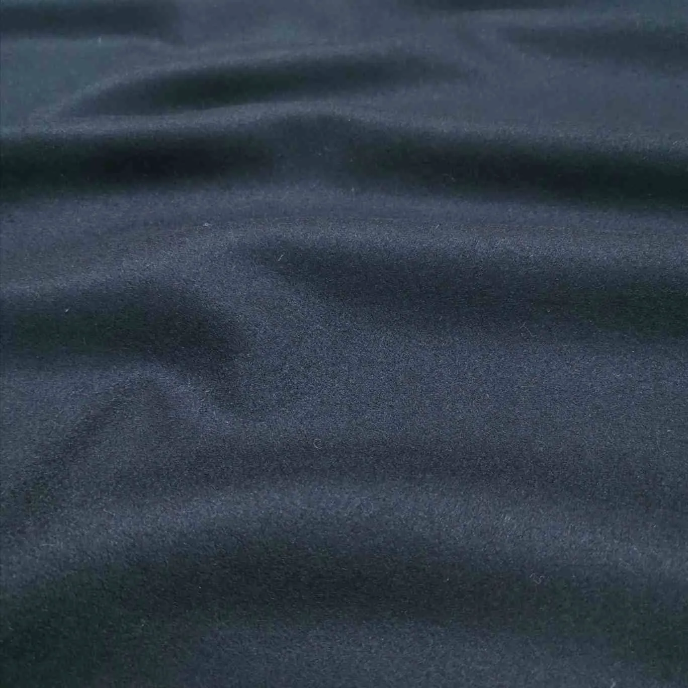 Slingsby Recycled Wool Viscose, Black