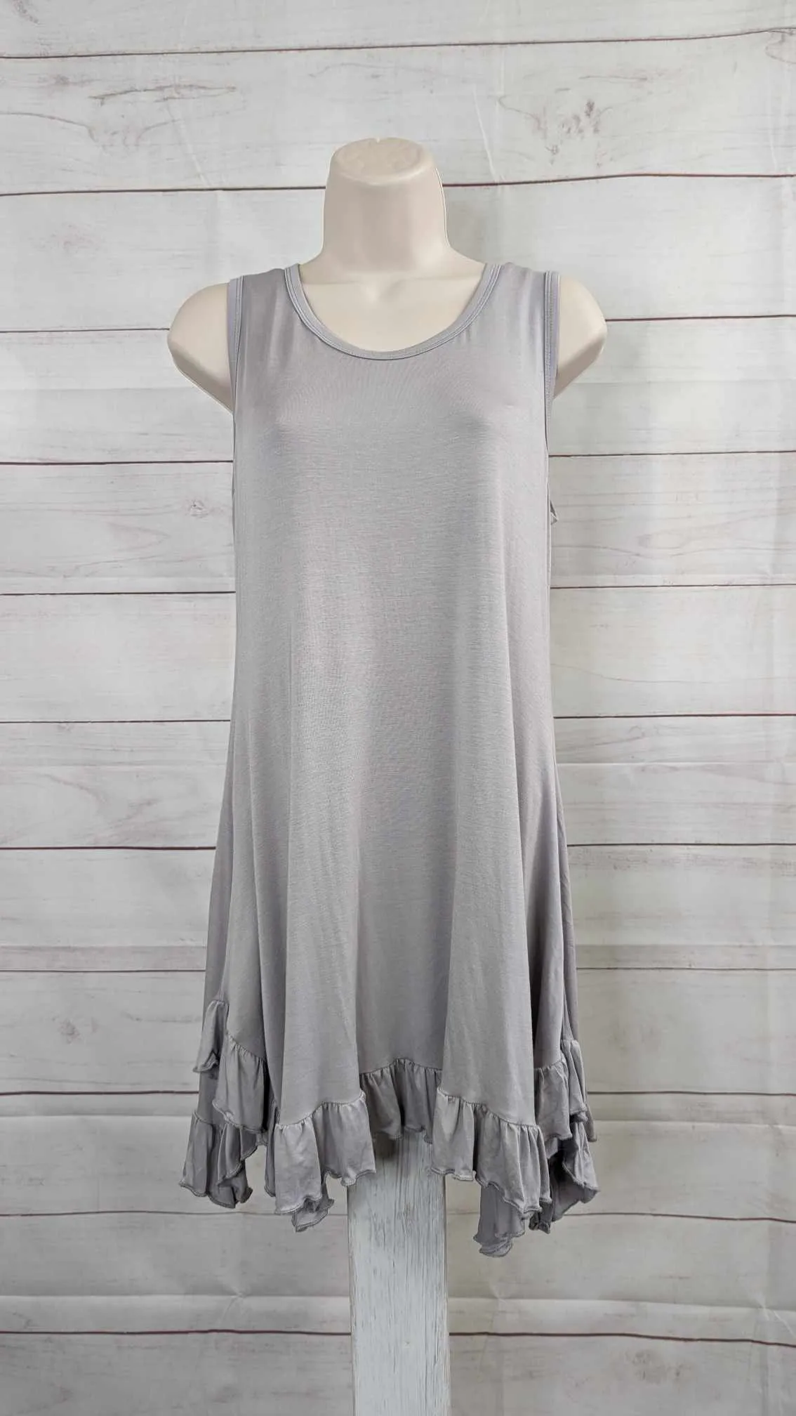 SMALL SOFT GRAVEL A381218 LOGO Layers by Lori Goldstein Knit Tank w/ Ruffle Hem