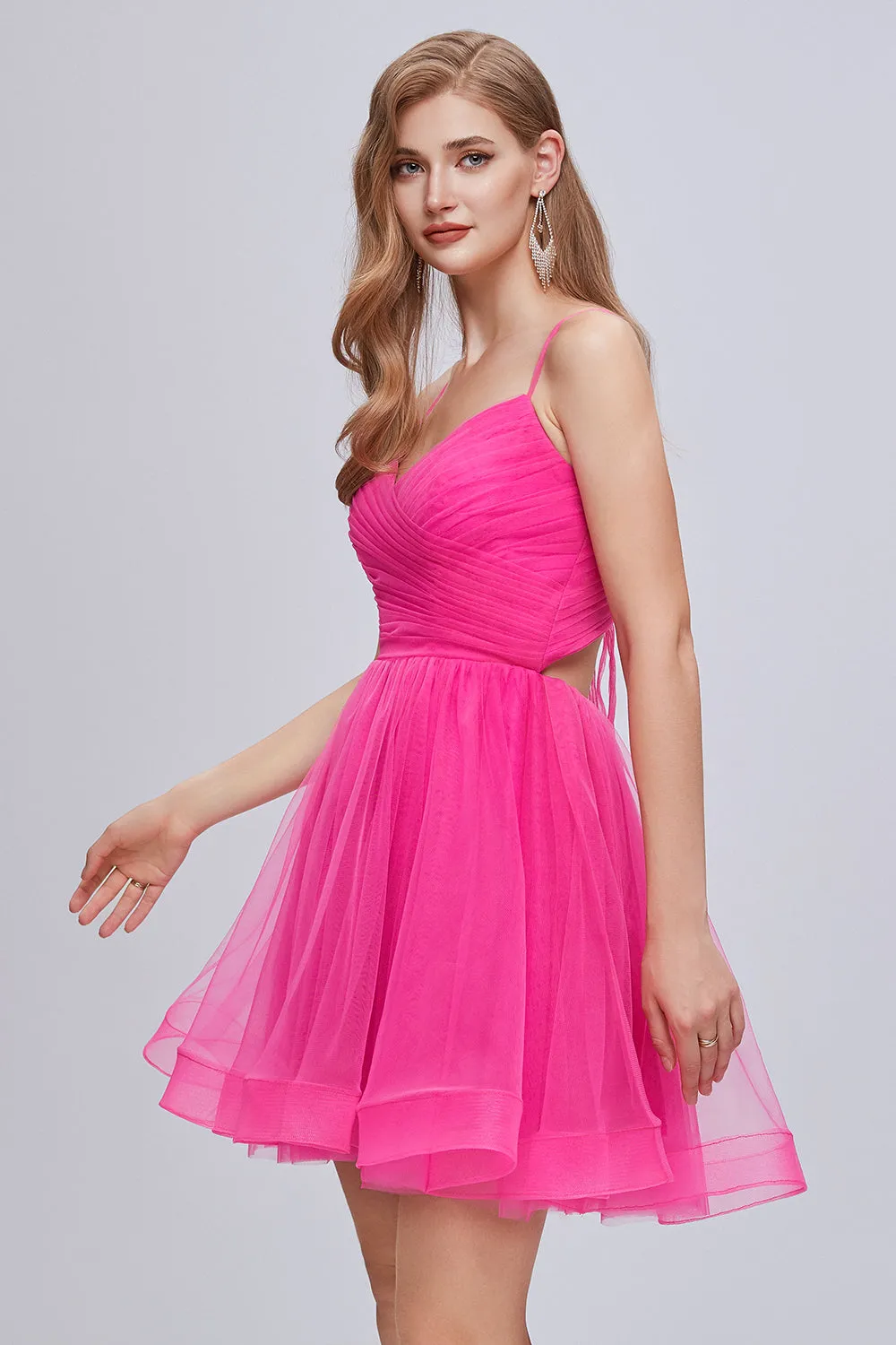 Spaghetti Strap V Neck Tulle Homecoming Dresses