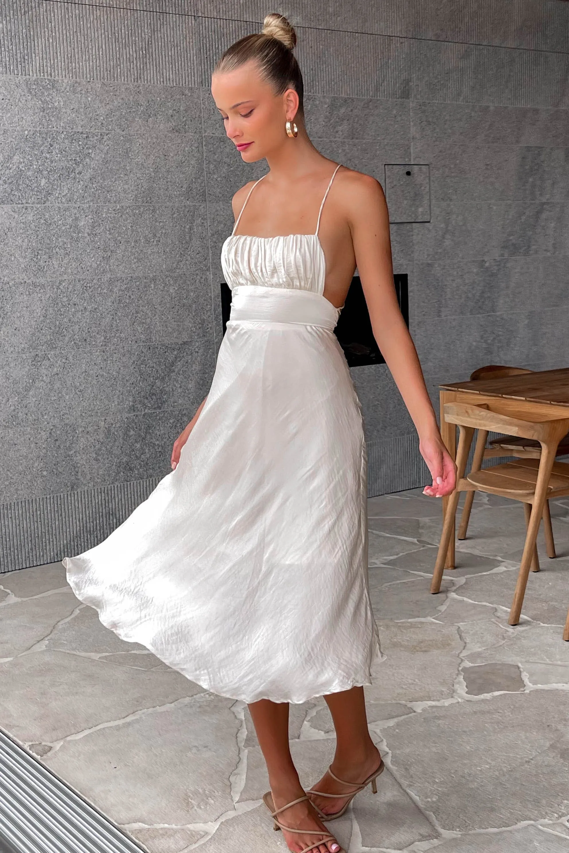 Stantin Dress