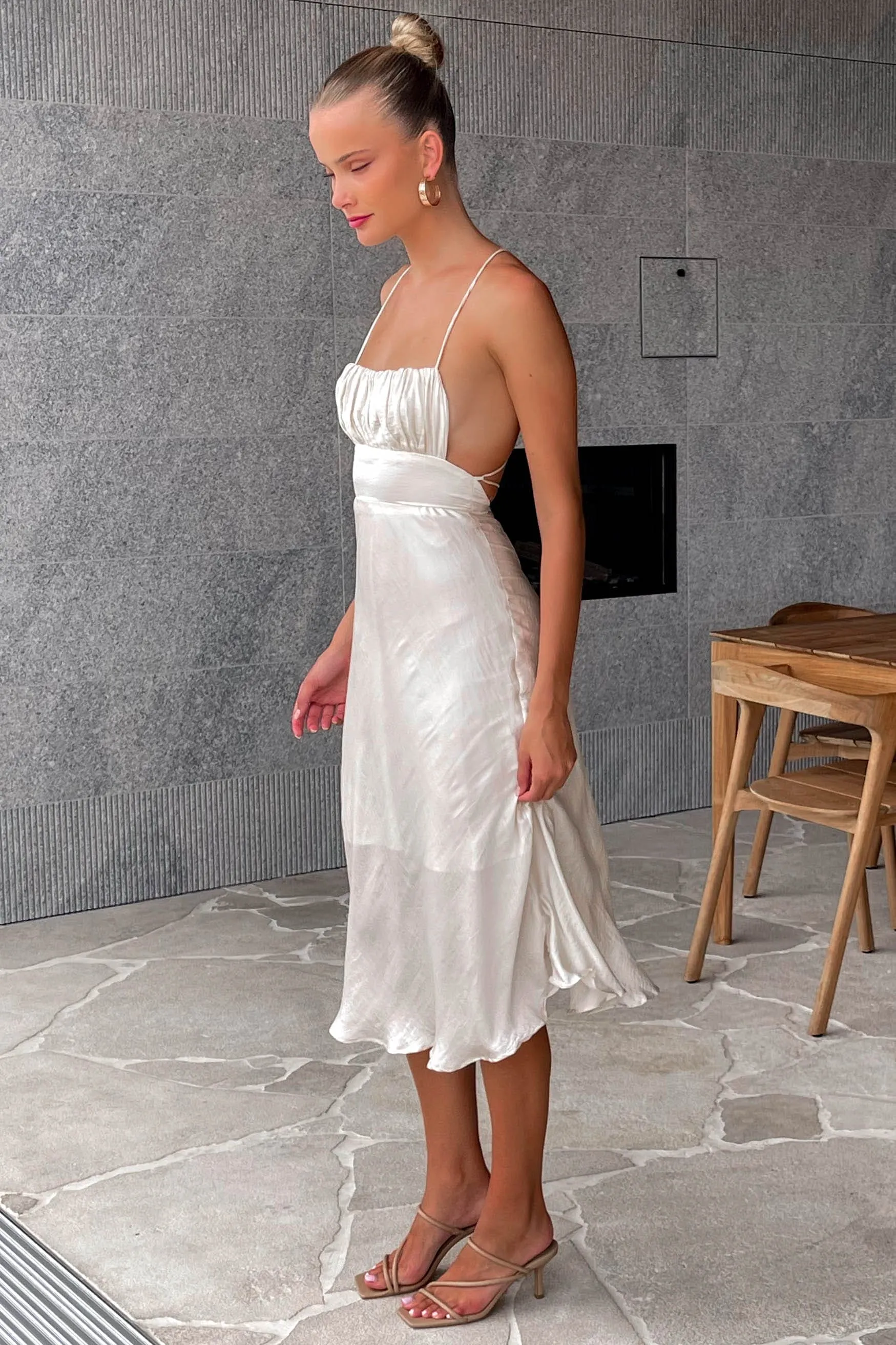 Stantin Dress