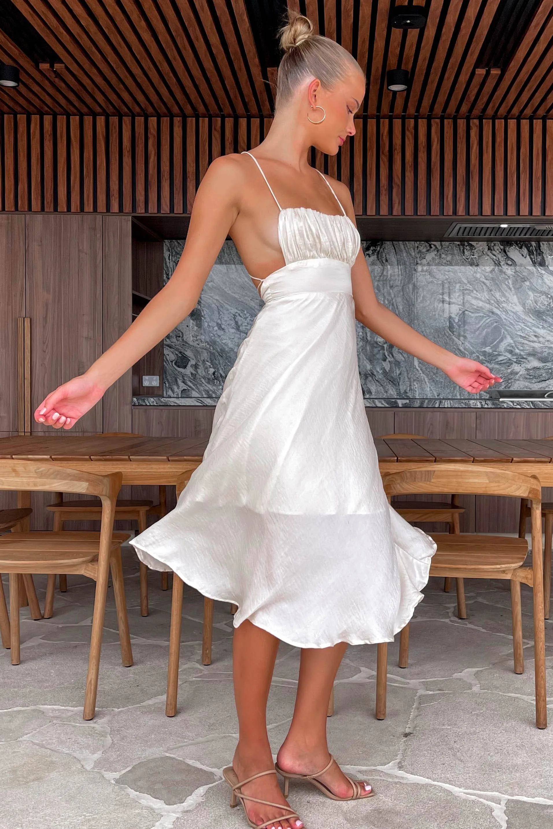 Stantin Dress