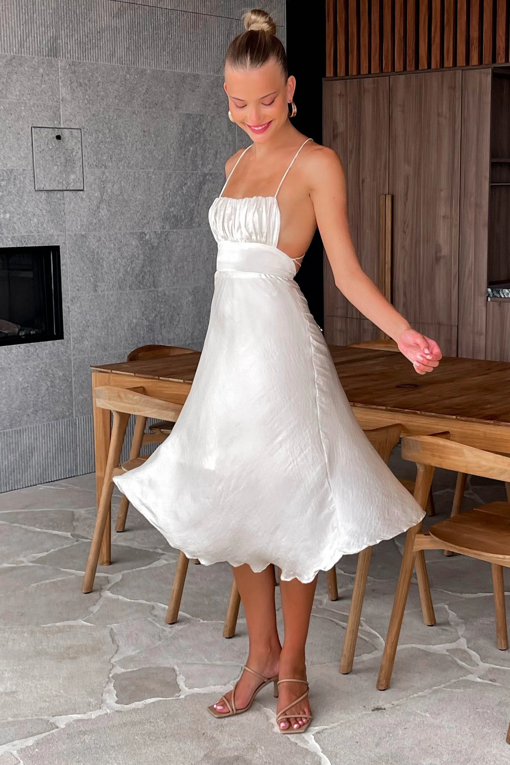 Stantin Dress