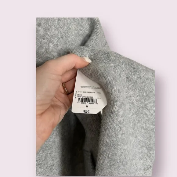 Stylus Women's V Neck Long Sleeve Open Front Zipper Cardigan