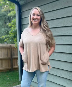 THE RORY TEE - TAUPE