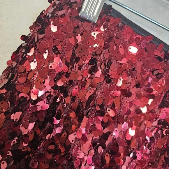 Ultra Long Red Burgundy Sequence allover maxi Skirts. Size n brand unknown. M?