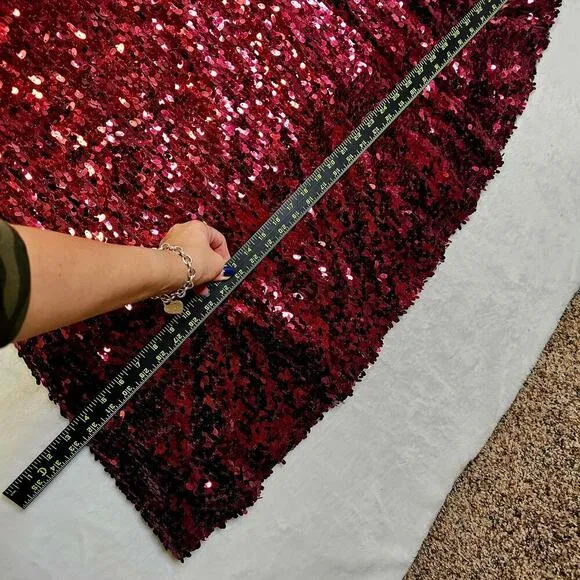Ultra Long Red Burgundy Sequence allover maxi Skirts. Size n brand unknown. M?