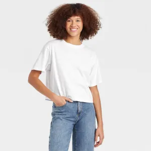 Universal Thread Women's Short Sleeve Boxy T-Shirt