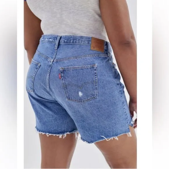Urban Outfitters x Levi’s | 501 90s Vintage Denim Light Jean Shorts New Plus 18W