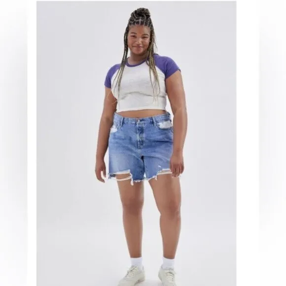 Urban Outfitters x Levi’s | 501 90s Vintage Denim Light Jean Shorts New Plus 20W