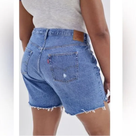 Urban Outfitters x Levi’s | 501 90s Vintage Denim Light Jean Shorts New Plus 20W