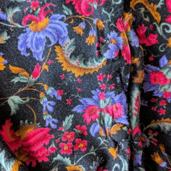 Vintage Black Pink Purple Floral Tie Waist Top and Flowy Shorts Set large