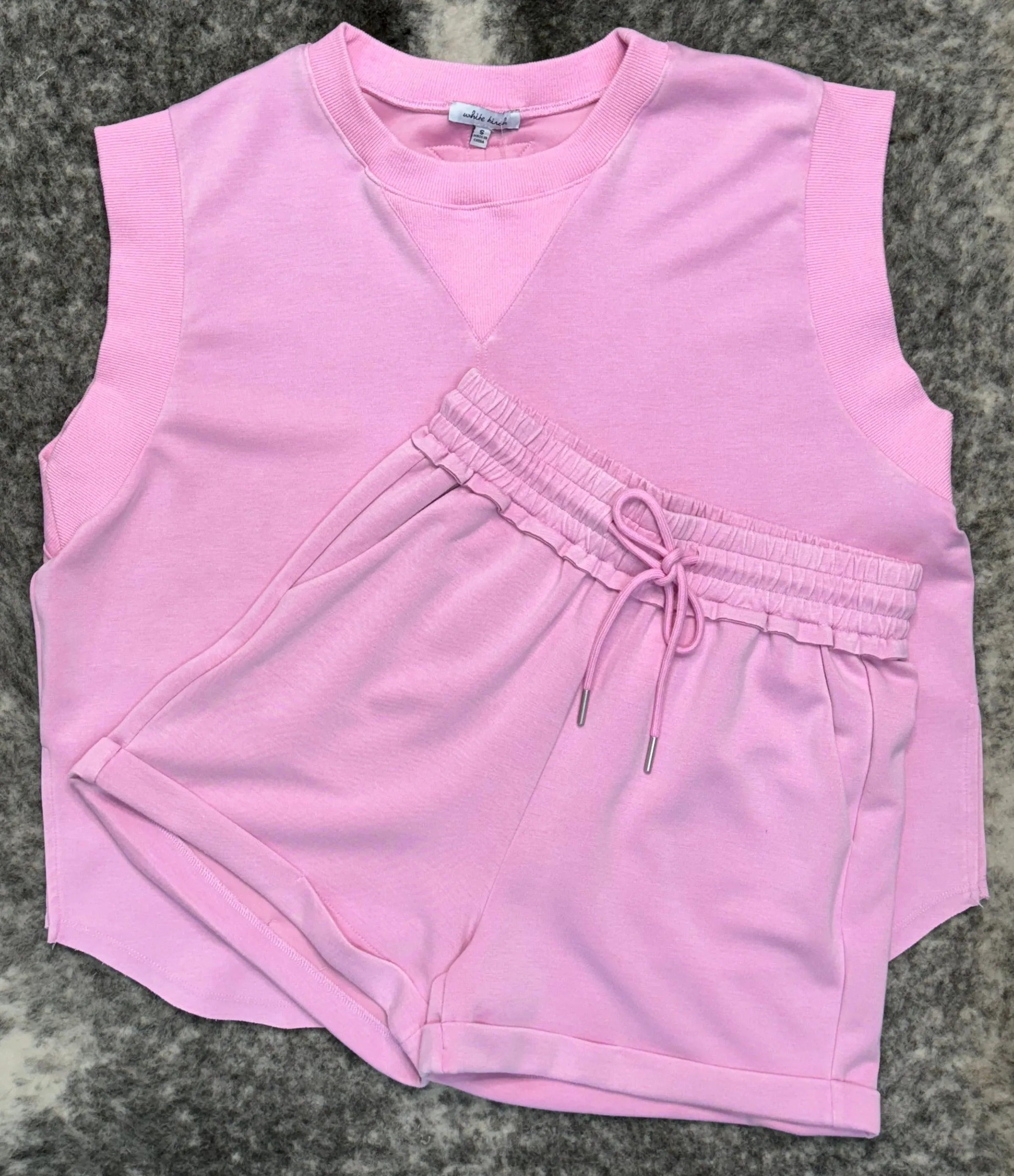 Washed Scuba Shorts in Pink