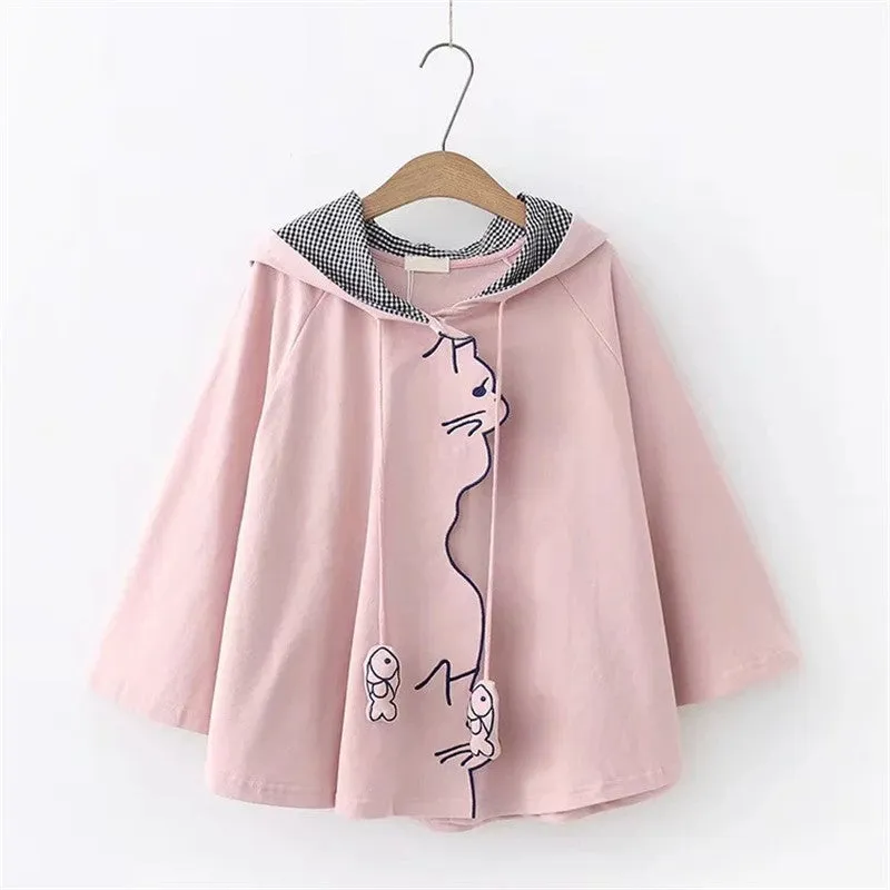 WAVY SIDE CAT FISH EMBROIDERED CAPE HOODIE UB3136