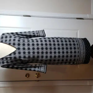 White House Black Market Reversible Black &amp; White or all Black Dress NWT