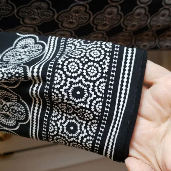 White House Black Market Reversible Black &amp; White or all Black Dress NWT