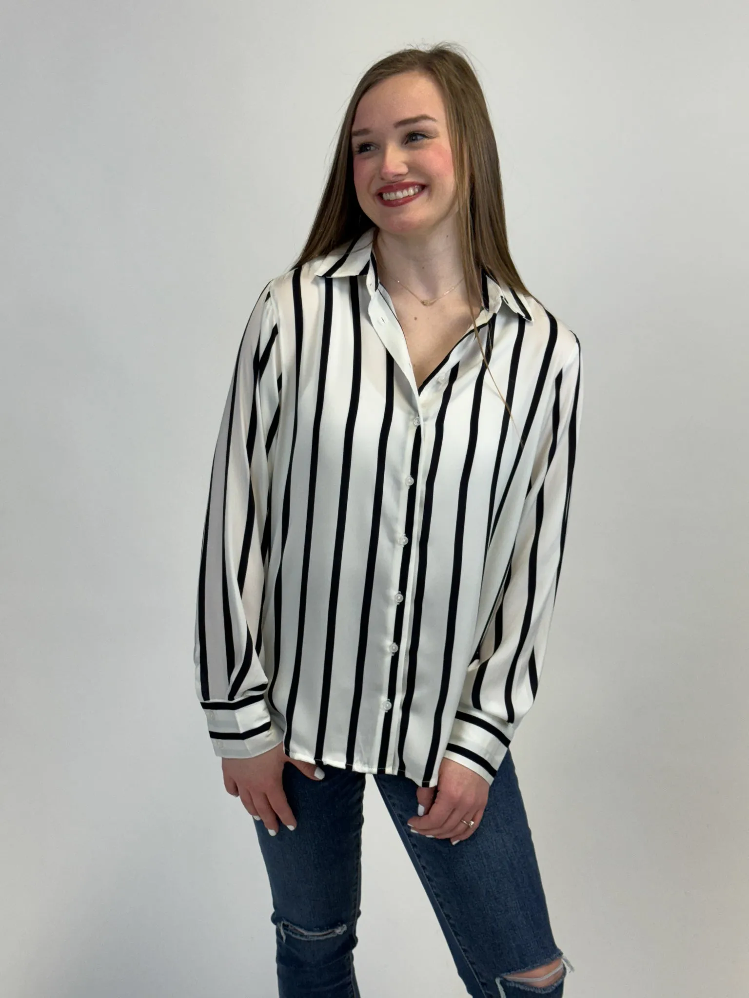 White/Navy Textured Blouse