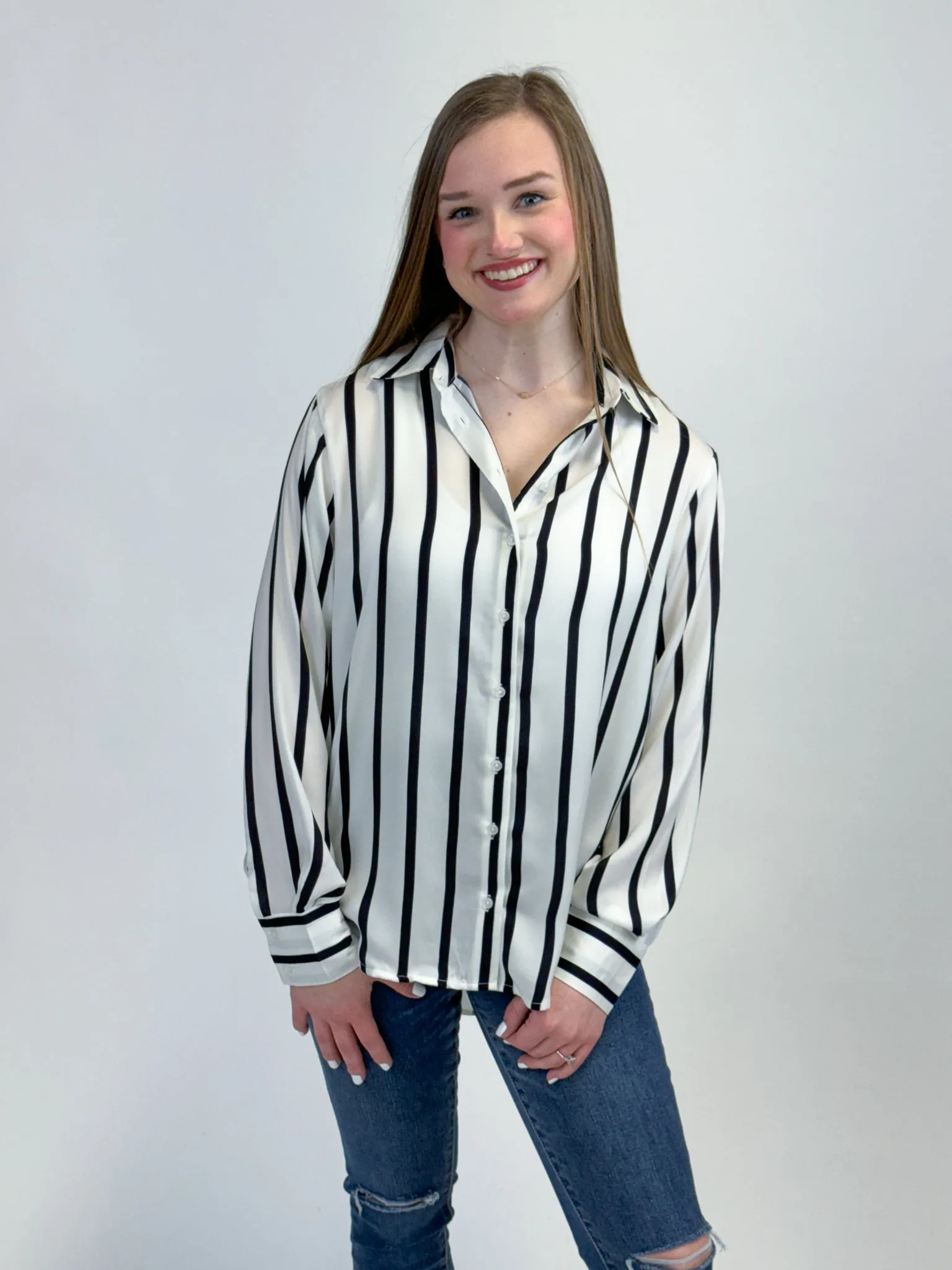 White/Navy Textured Blouse