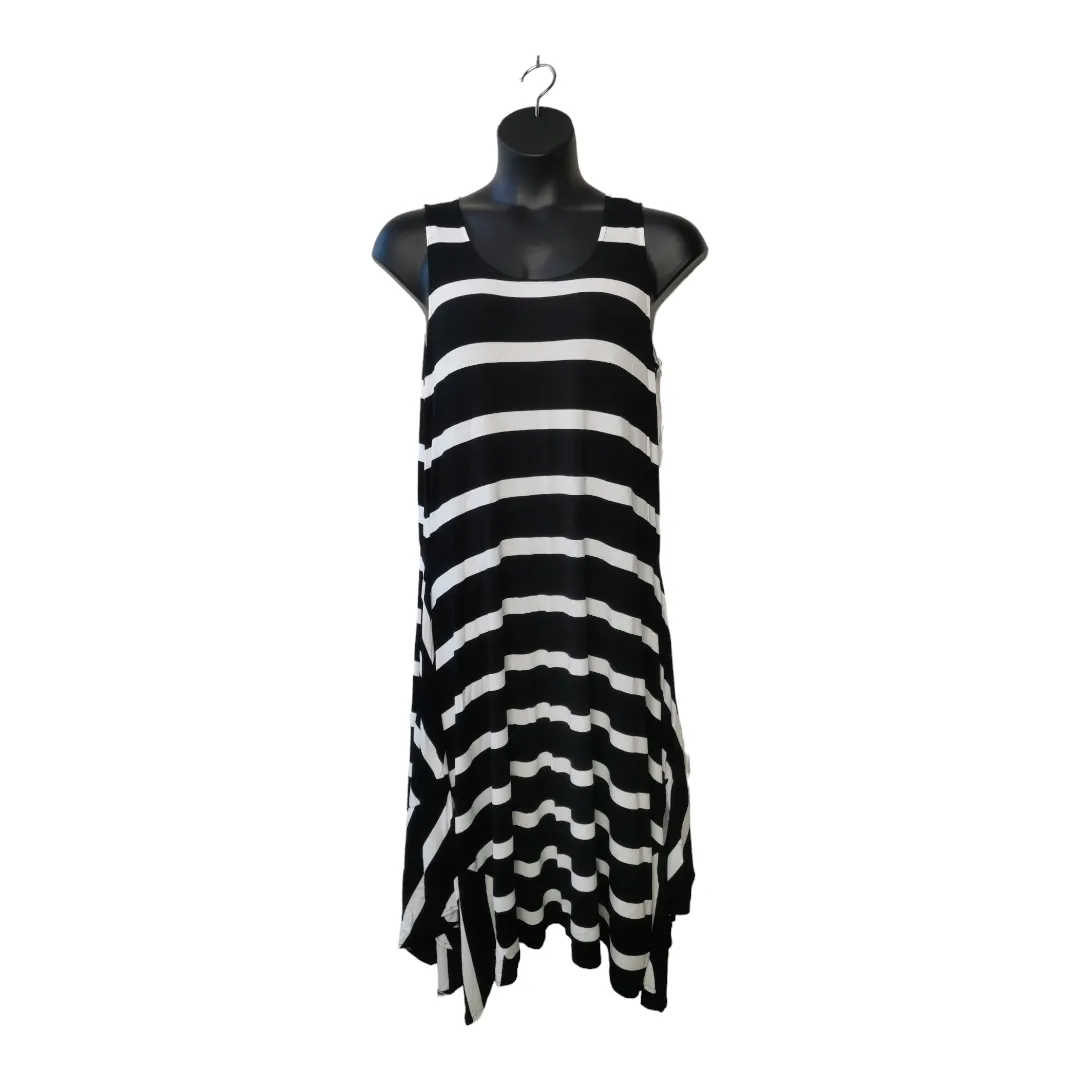 WOMENS PLUS SIZE 2X (18/20) - ADDITION ELLE, Black & White Flowy, Summer Tank Dress EUC B58
