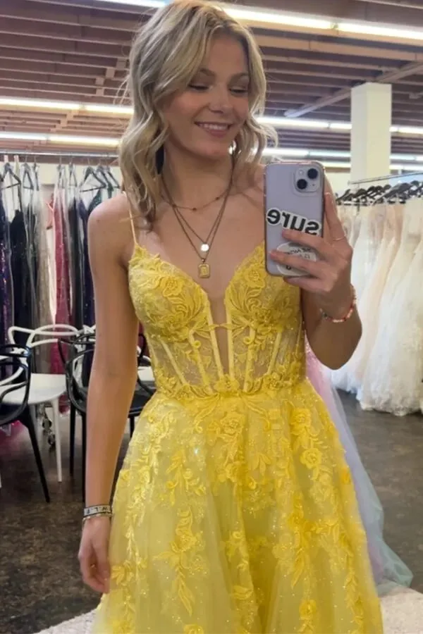 Yellow Tulle A-line V-neck Spaghetti Straps Lace Appliques Prom Dresses, MP912