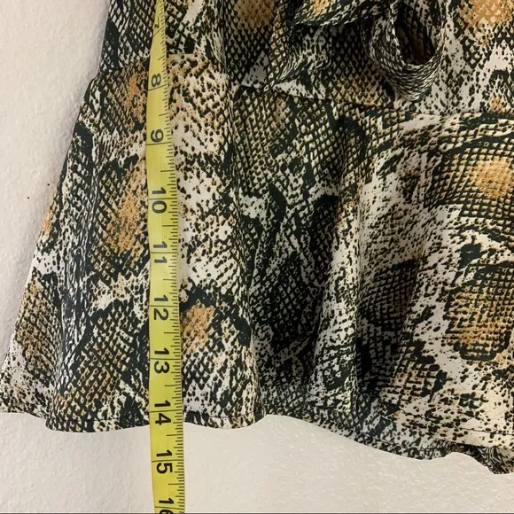 ZARA skorts ties on waist snake print women’s Size Medium